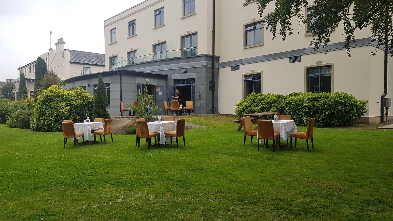 Shamrock Lodge Hotel Атлон Екстер'єр фото