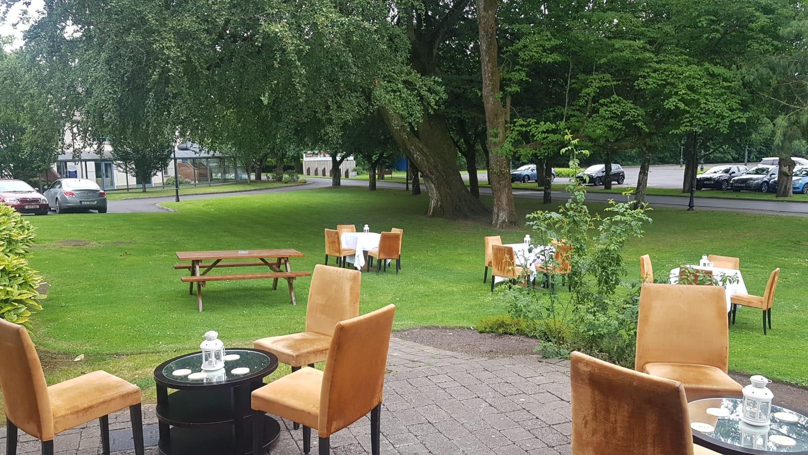 Shamrock Lodge Hotel Атлон Екстер'єр фото