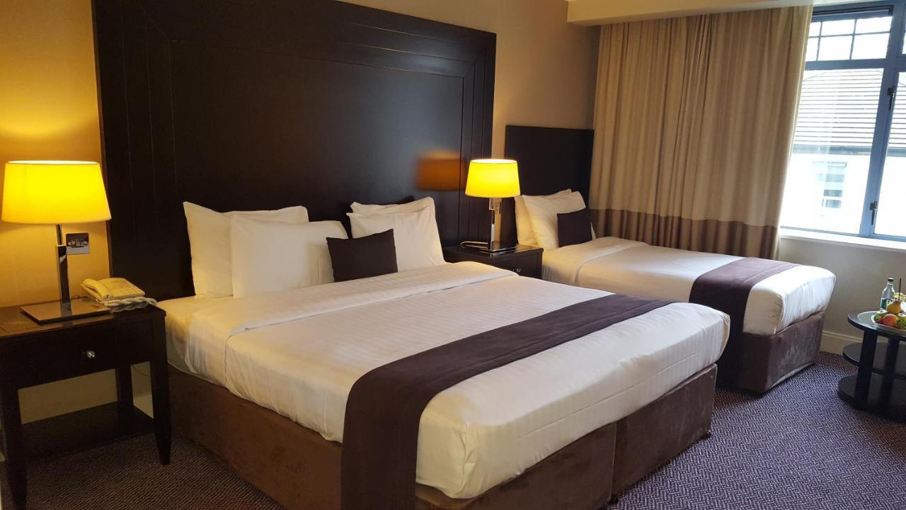 Shamrock Lodge Hotel Атлон Екстер'єр фото